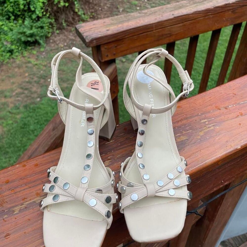 Marc Fisher Women's 7.5 Nude Block Sandals w/ Studs
